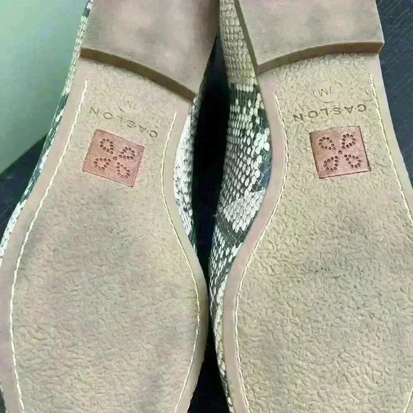 Caslon loafer  size 7 - Picture 4 of 7